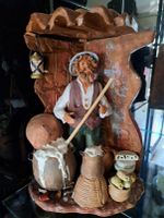 Wertvolle Terracotta Figur der Käse Macher aus Sizilien Hessen - Nidda Vorschau