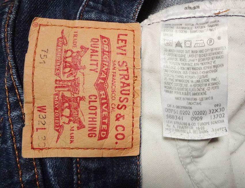 Levis Jeans 751 W32 L30, Used, Maße beachten in Weißenberg