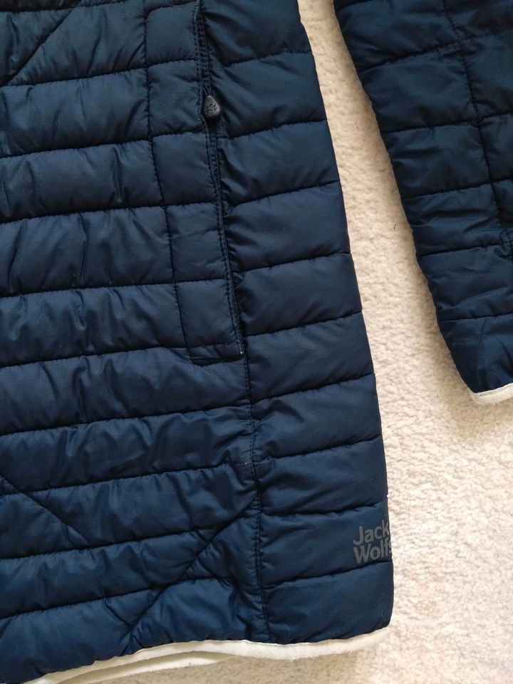 Jack Wolfskin Damen Jacke Steppjacke blau weiß in Hamburg