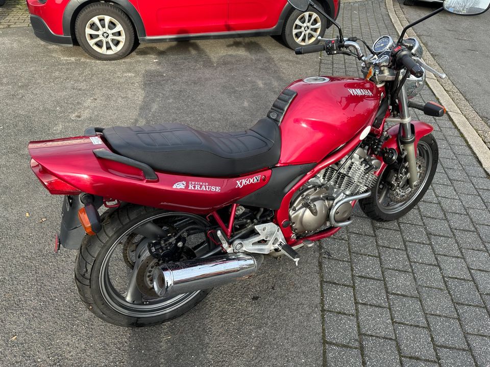 Yamaha XJ 600 N Aus 1 Hand Für Bastler in Herne