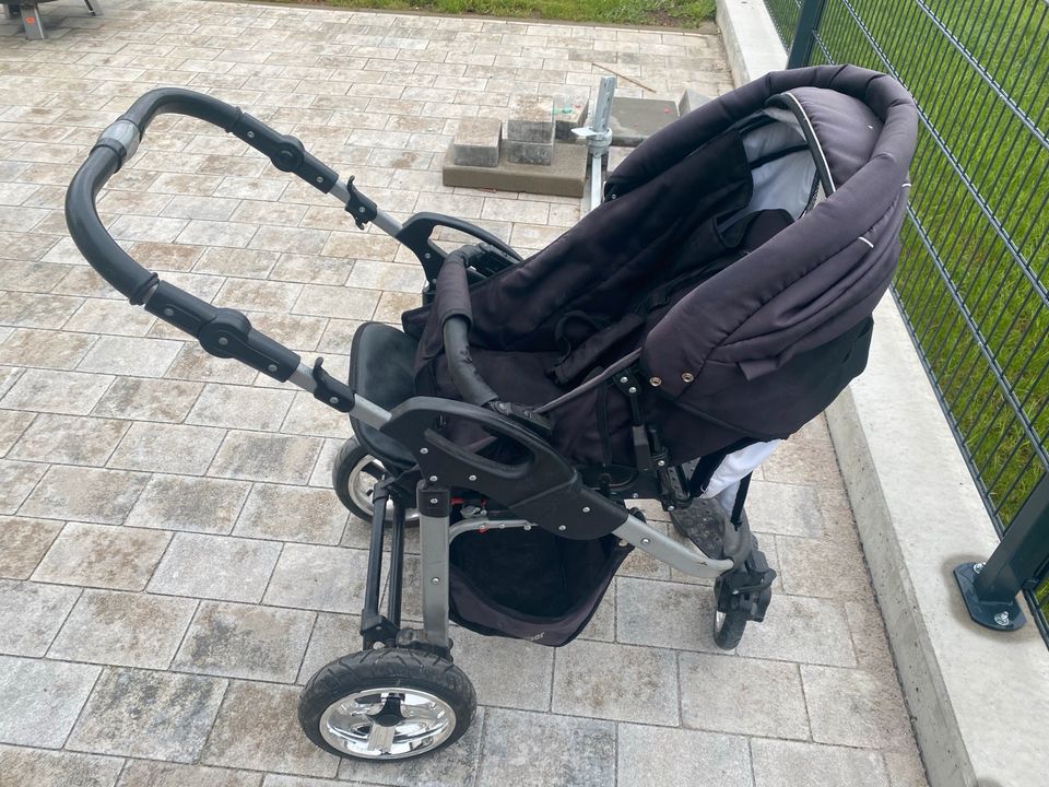 Bergsteiger Capri Kinderwagen mit Zubehör in Türkheim