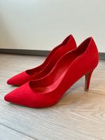 Pumps in samt rot Nordrhein-Westfalen - Wegberg Vorschau