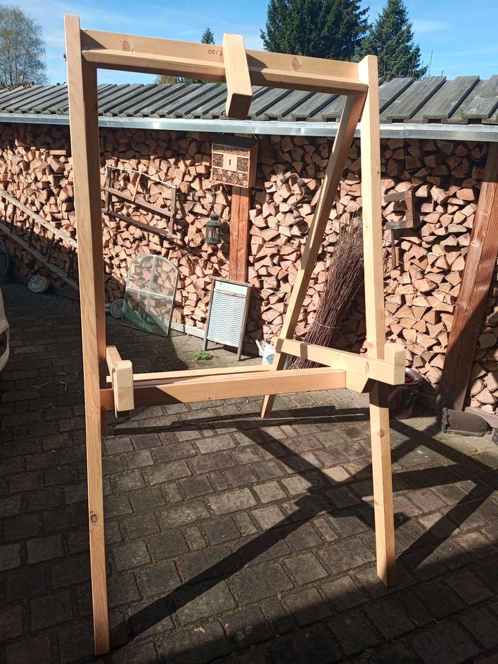 Zielscheiben Ständer Bogenschießen klappbar Holz in Zittau