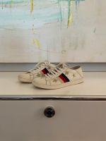 Gucci Sneaker Blau, Weiß und Rot Gr. 37 München - Pasing-Obermenzing Vorschau