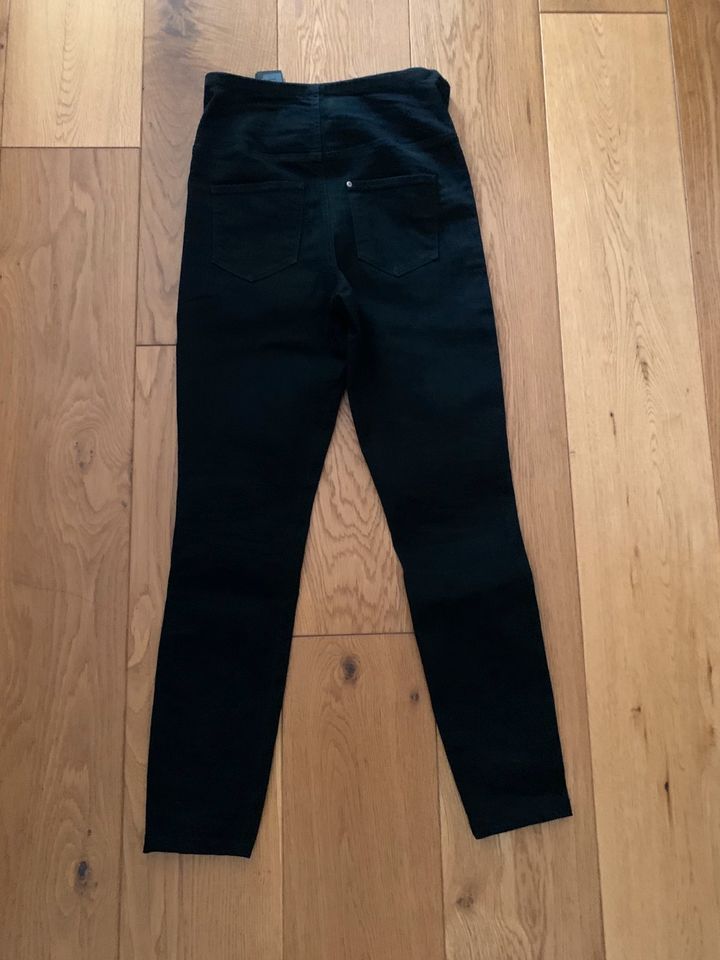 Umstandshose Umstands-Jeans H&M schwarz Super Skinny S in Düsseldorf