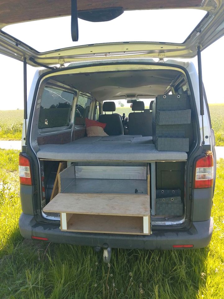 VW T5 langer Radstand 2,5l TDI + Campingausrüstung LKW Zulassung in Hanstedt