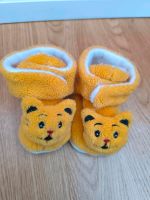 Babyschuhe, hatte bei uns die 50cm Puppe an Babyschuhe, hatte bei Bayern - Eching (Kr Freising) Vorschau