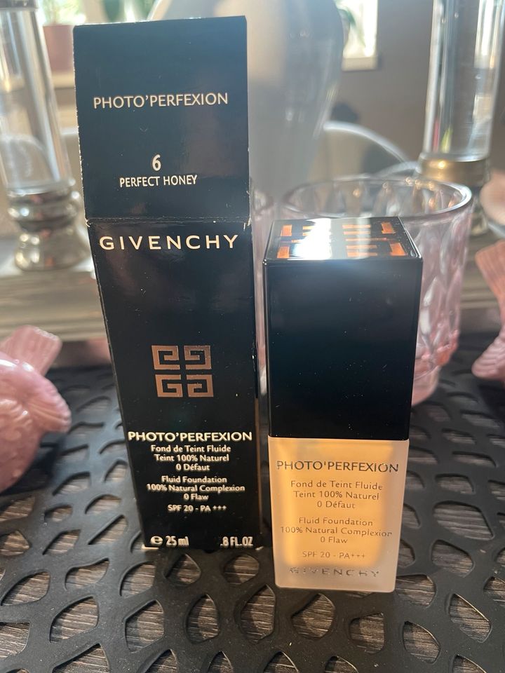 Givenchy Photo Perfexion Fluid Foundation Make up je 25ml Neu in Berlin