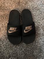 Nike Schlappen in der Größe 39 Nordrhein-Westfalen - Lohmar Vorschau