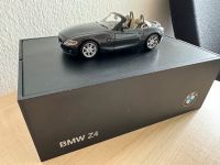 BMW z4 e85 1:43 Modell original klappbox Sammler München - Thalk.Obersendl.-Forsten-Fürstenr.-Solln Vorschau