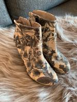 Tamaris-Stiefeletten creme-schwarz Schlangenleder-Optik 38 Neu Nordrhein-Westfalen - Bergheim Vorschau