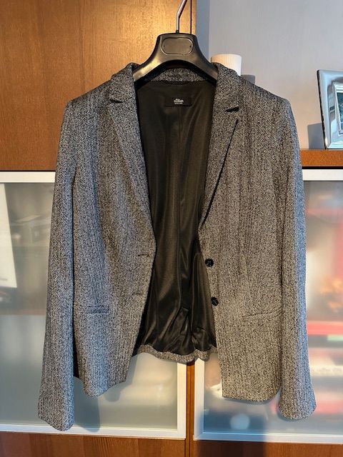 S.Oliver Blazer schwarz weiß Gr. 46 in Haan