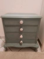 Schöner Shabby Chic Schrank Niedersachsen - Lehrte Vorschau