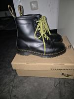 Dr. Martens Damen Boots schwarz Leder gr. 41 Nordrhein-Westfalen - Alsdorf Vorschau