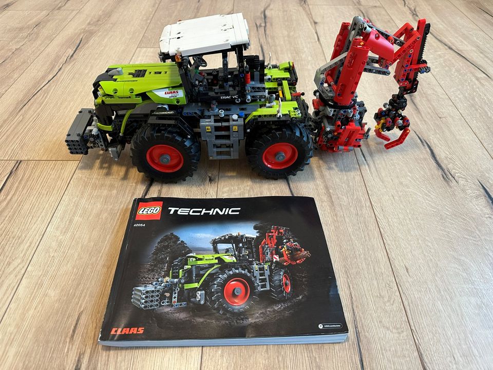 Lego Claas Traktor XERION 5000 in Bremen