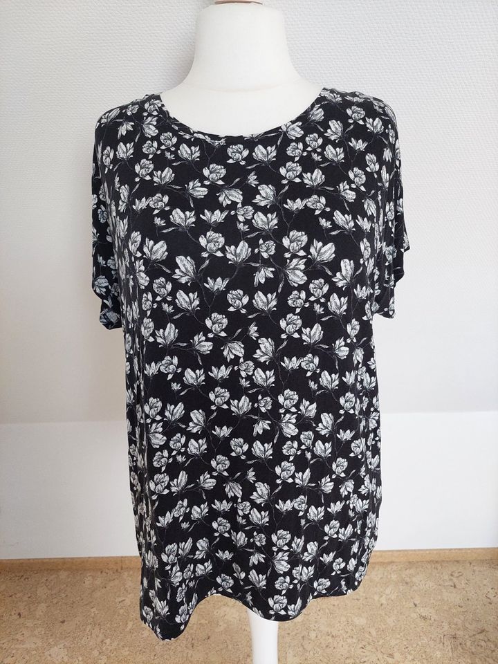 Schwarzes Shirt mit Muster von Gina Benotti ❤️ Größe 44/46 ❤️ in Pfungstadt