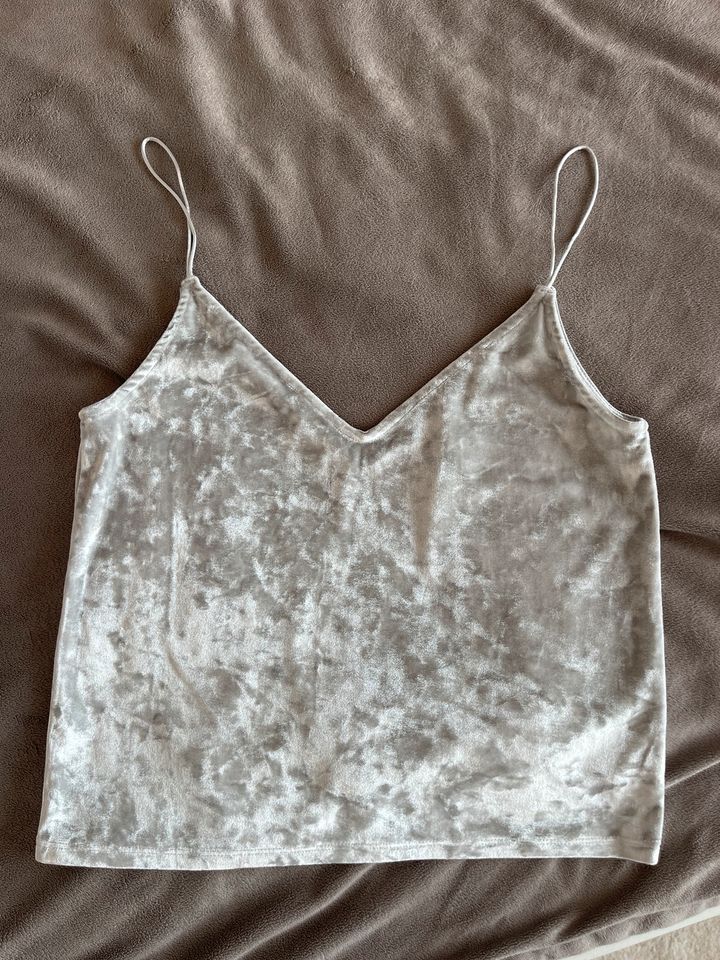 Samt Top H&M grau XS in Bad Endorf