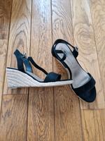 Keilsandaletten,  Sandalen , 40, Tamaris,  schwarz Nordrhein-Westfalen - Mönchengladbach Vorschau