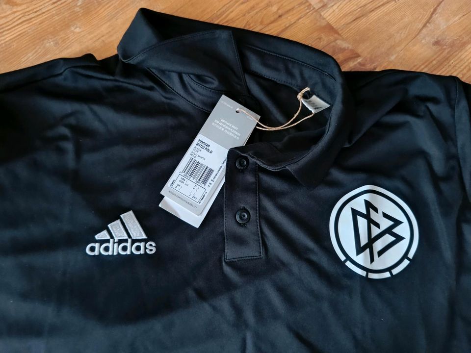 Adidas Poloshirt + Regenjacke in Rostock