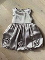 Taufe festlich champagnerfarbenes Kleid mit 3D Rosen 74/80 Nordrhein-Westfalen - Erftstadt Vorschau