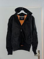 Alpha Industries Jacke mit Kapuze schwarz L Friedrichshain-Kreuzberg - Friedrichshain Vorschau