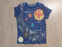 Mini Boden - Shirt - Gr. 128 - Planeten Sachsen - Radebeul Vorschau