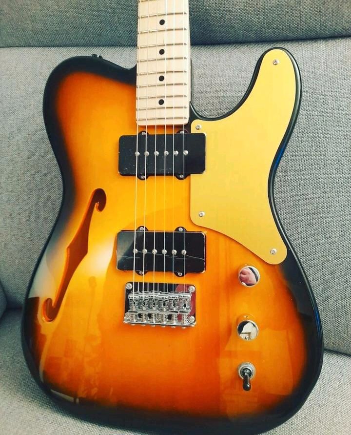 Squier Cabronita Thinline Telecaster Fender Pure Vintage PU in Centrum