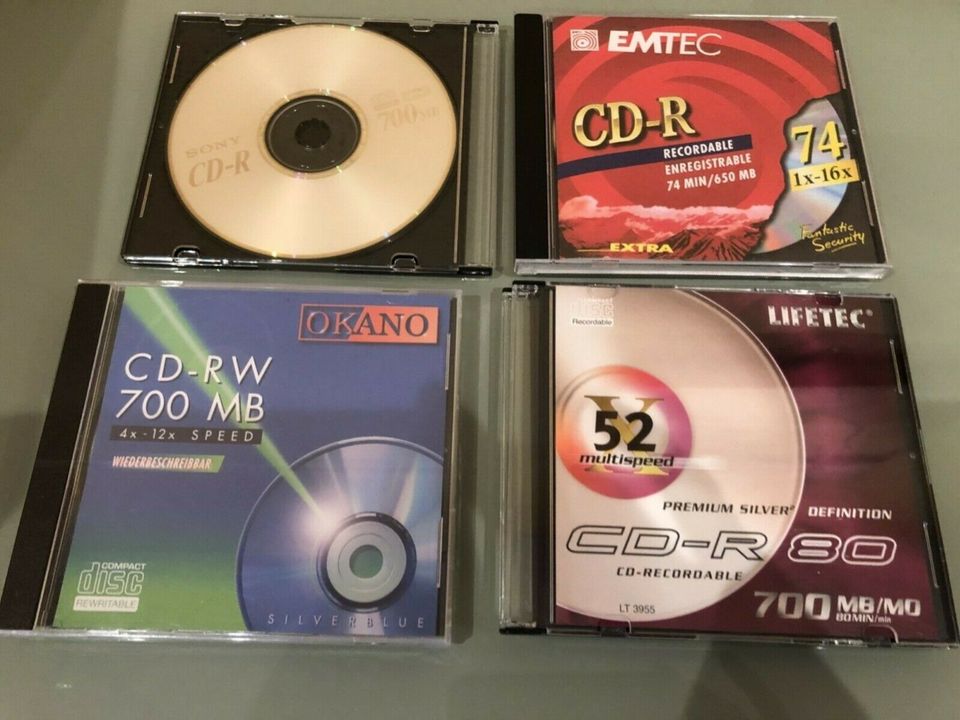 diverse CD- bzw. DVD-Rohlinge, neu in Herten