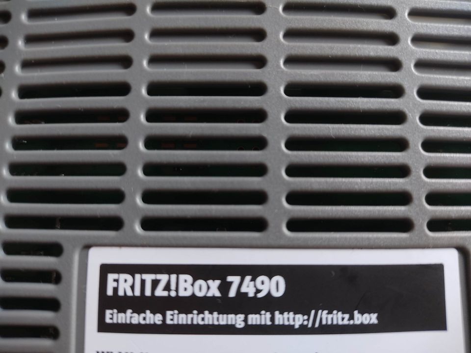 Fritzbox 7490, mit neuestem Update 07.57, 2,4/5 GHz in Erlangen