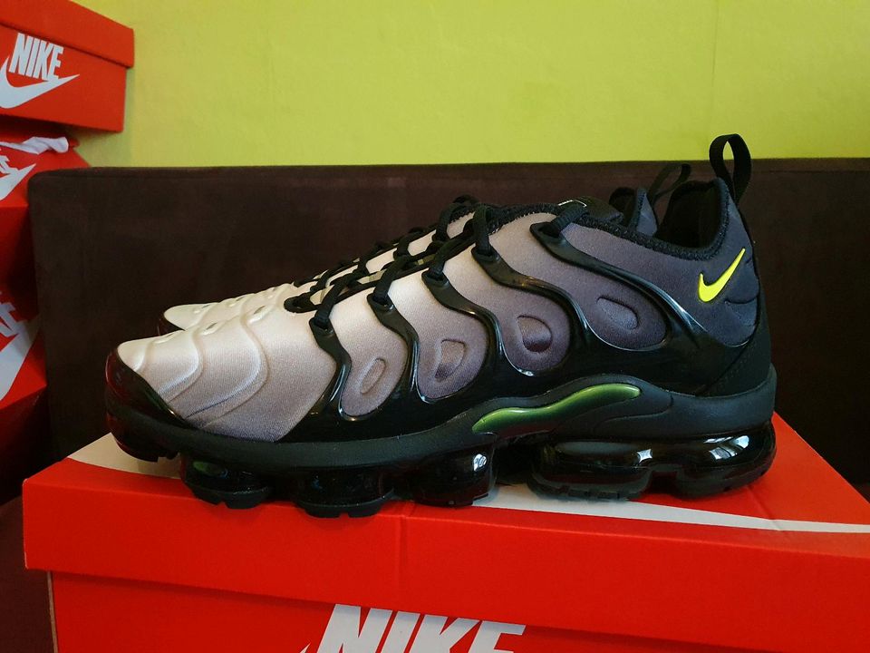 Nike Air Vapormax Plus  EUR 47,5 US 13 in Hannover