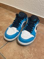 Nike Jordan 1 low University Blue 44.5 Herzogtum Lauenburg - Groß Grönau Vorschau