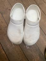 Crocs M11 Größe 45 weiß Leipzig - Knautkleeberg-Knauthain Vorschau