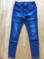 Vera Moda / Hose / Jeans / Größe S / L30 Niedersachsen - Brake (Unterweser) Vorschau