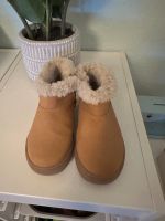 Zara Baby Kinder Stiefel Innenfutter aus Kunstfell Gr. 27 Essen - Essen-Kray Vorschau