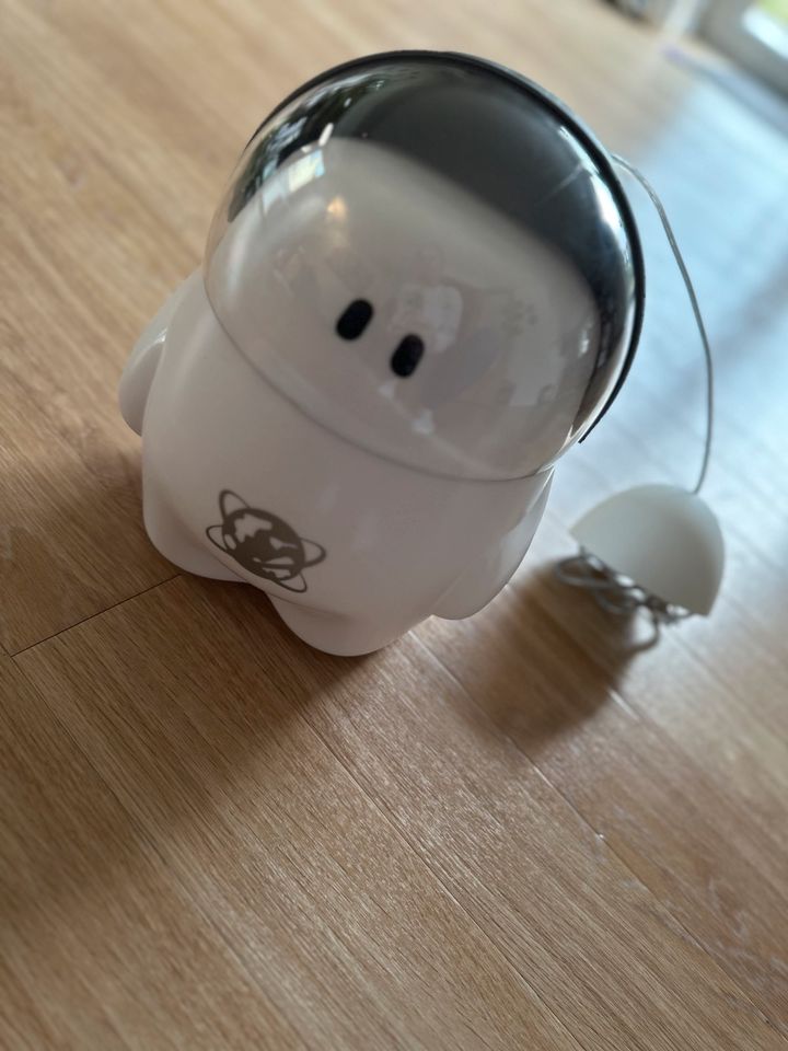 Philips Kinderzimmer Lampe Astronaut in Seevetal