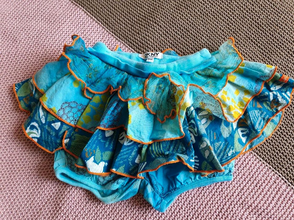 DKNY Rock Hose 100% Seide Sommer Strand Bloomers Gr. 86 in Hannover