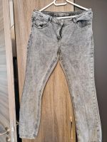 Neuwertige Jeans in 42 von Gina Nordrhein-Westfalen - Kreuztal Vorschau