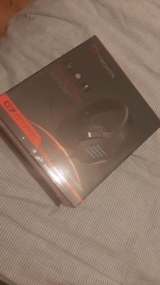 Gaming headset mit USB Anschluss neu orginal verpackt in Castrop-Rauxel