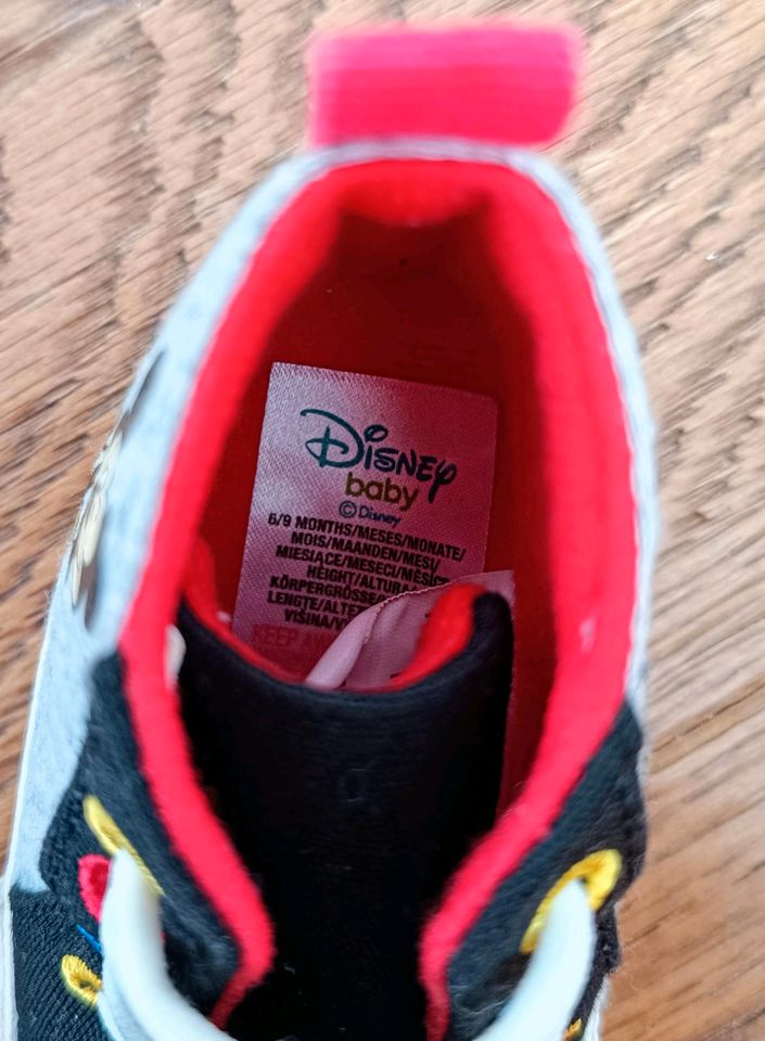 2 Babyschuhe ca. Gr. 17 + 18 Disney Micky Maus Katze in Pfullingen