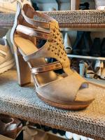 high heels, Sandalen Paket, 6 Paar, Gr. 38 Niedersachsen - Apen Vorschau