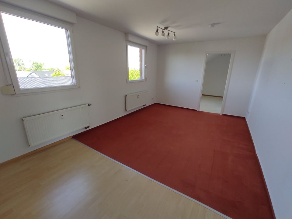 Schöne 4 Zimmer Wohnung in Zschepplin in Zschepplin