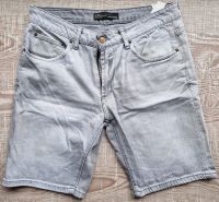 Zara Man Jeansshorts Shorts kurze Hose grau Jeans Größe M 42 32 Nordrhein-Westfalen - Velbert Vorschau
