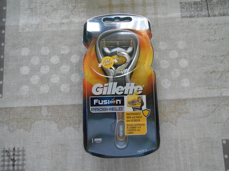 Verkaufe Gillette Fusion 5 ProShield Flexball Rasierer NEU in Bad Hersfeld