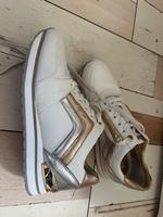 Michael Kors Sneaker weiß Leder Gr. 37 gold silber Niedersachsen - Salzgitter Vorschau