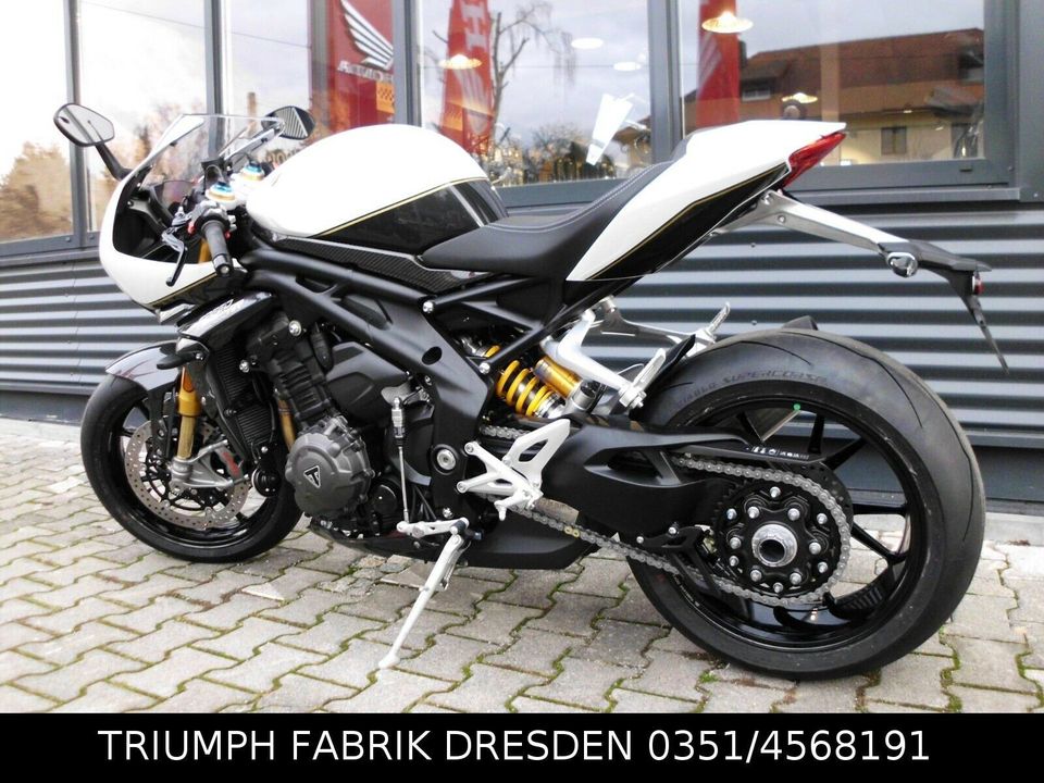 Triumph SPEED TRIPLE 1200 RR -KUNDENVORTEIL- in Dresden