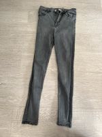 Zara Jeans Hose Skinny Gr 34 inklusive Versand Hessen - Aßlar Vorschau