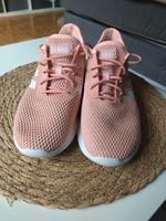 Adidas Schuhe in der Größe 40 Niedersachsen - Gielde Vorschau