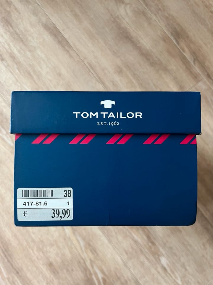 Schöne Ballerina mit Keilabsatz von Tom Tailor, Größe 38 - NEU in Neuenhagen