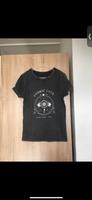 T-shirt Grau C&A Oberteil S 34 36 mit Motiv Sachsen - Döbeln Vorschau