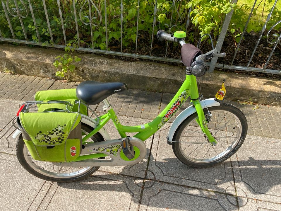 Grünes Puky Fahrrad, 18“ in Hamburg